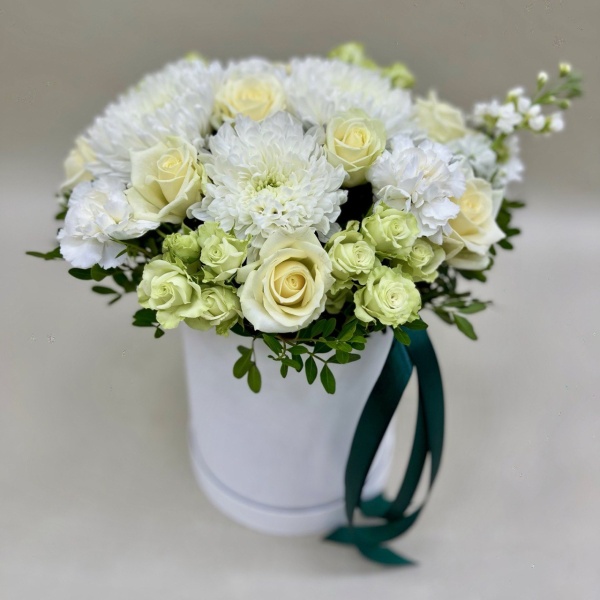 Цветы в коробке Чизкейк