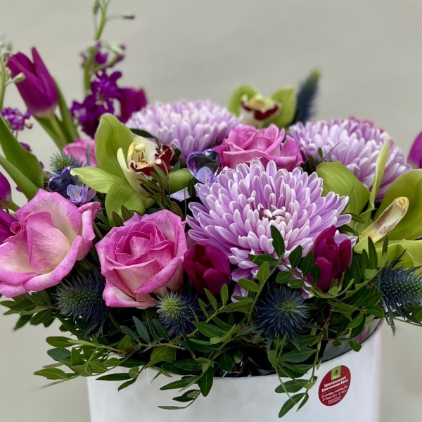 Цветы в коробке Амбре