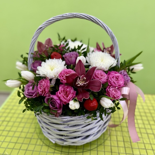 Цветы в корзине Умиротворение