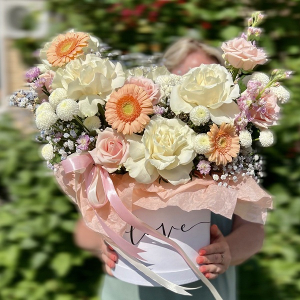 Цветы в коробке Между строк